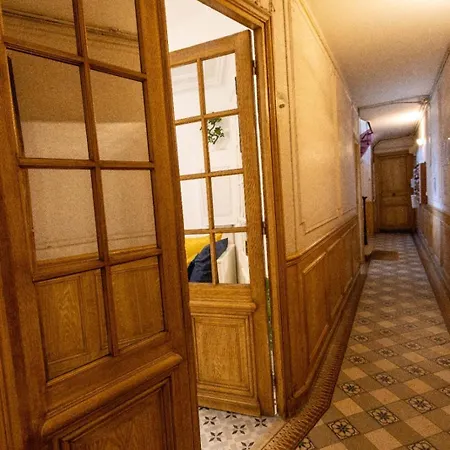 Appartement Ledion 14 *